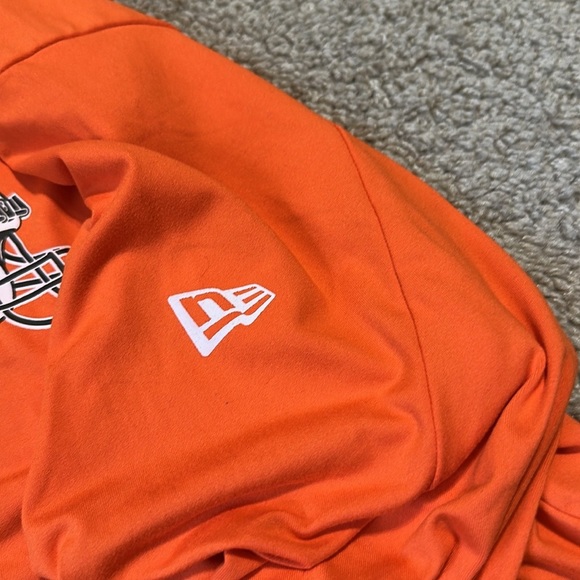 NFL Team Cleveland Browns Men’s Quarter Zip Pullover Orange XL Front Logo - Picture 5 of 6